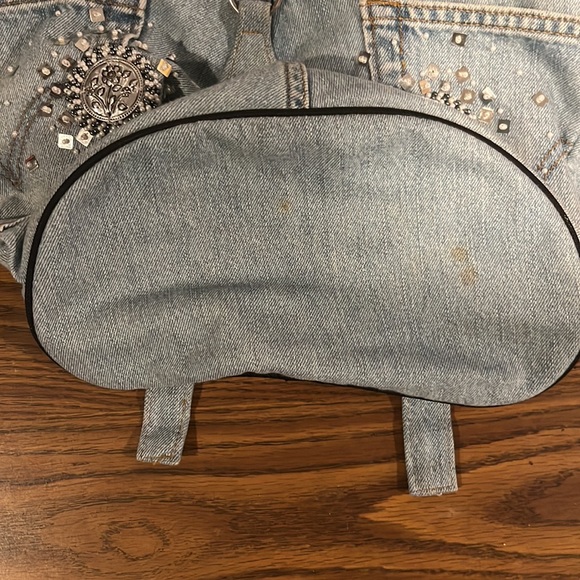 Hand Made Jean backpack - Picture 6 of 9